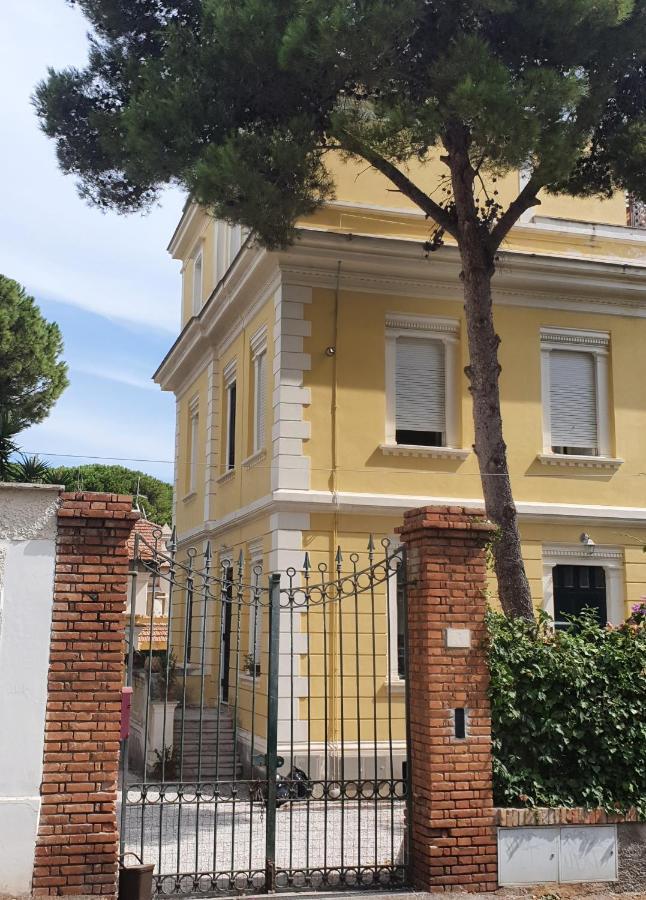 Suite La Marinella Localita Caccia Riserva Santa Marinella Exterior photo